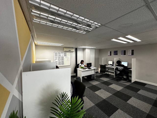 To Let Commercial Property for Rent in Woodstock Western Cape